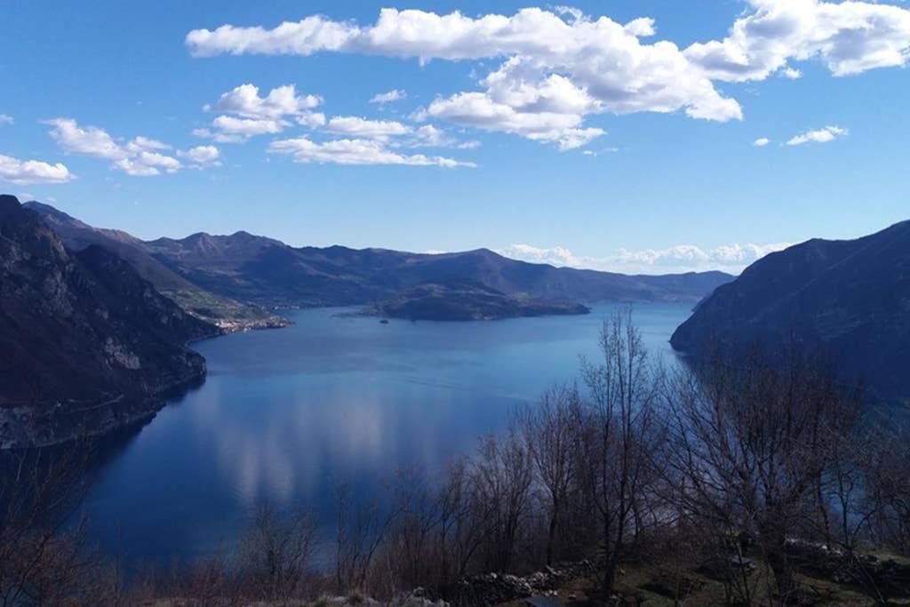 Cozy House On Iseo Lake 丰泰诺 外观 照片